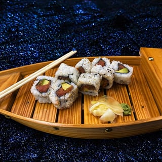 Duo Spicy Tuna Avocado