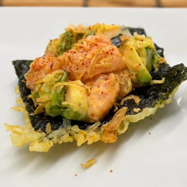 Spicy Salmon Wave.
